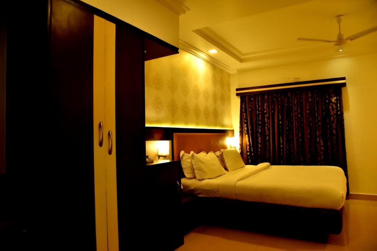 The Grand Krishna Luxury Hotel Chikmagalūr Esterno foto